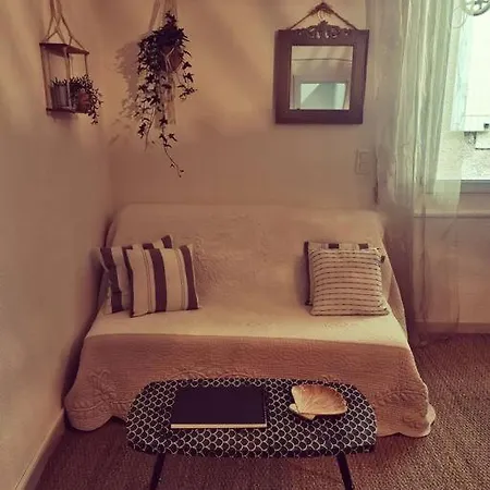 Appartamento Maison Ellie, Centre *